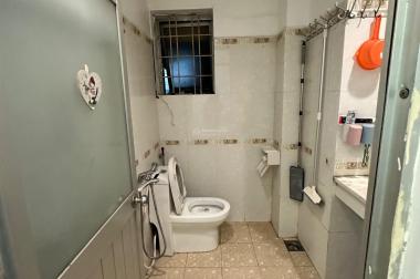 Chính chủ cần bán căn chung cư toà N2B Trung Hoà Nhân Chính 70m2 ,3 p,1 wc giá 2,x tỷ