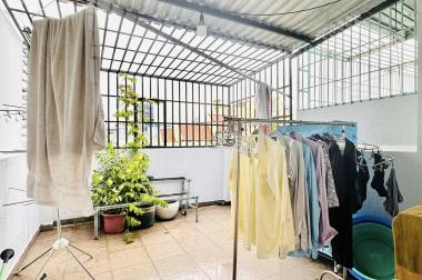 HIẾM. Nhà đẹp 4 tầng gần MT Nguyễn Đình Chiểu, PN, sổ vuông, khu dân trí, 53m2 nhỉnh 8 tỷ