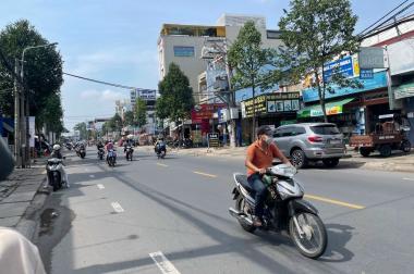 Hot!!Bán căn nhà gần 300m MT Phạm Văn Thuận giá cũ 25 tỷ giảm còn 15 tỷ