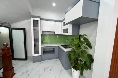 CC bán nhà Ngõ 190 Đền Lừ, Hoàng Mai 4 Tầng 46m2, Lô góc. Nở hậu. Chỉ 3.9 tỷ