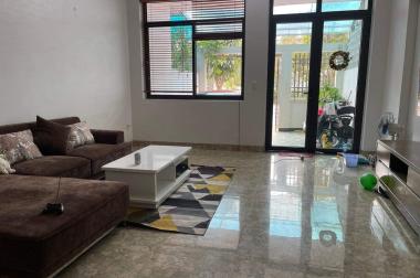 BÁN NHÀ 4 TẦNG KĐT CỘT 5,8 MỞ RỘNG.P.HỒNG HÀ GẦN BÃI TẮM CỘT 8
