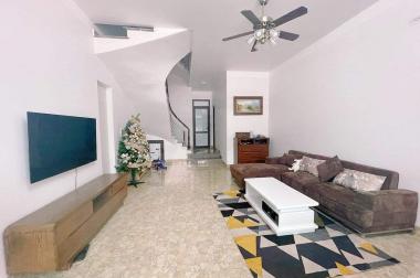 BÁN NHÀ 4 TẦNG KĐT CỘT 5,8 MỞ RỘNG.P.HỒNG HÀ GẦN BÃI TẮM CỘT 8