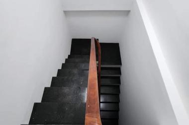 Có 102! Ô tô, Kinh doanh, ngõ thông, dân xây, mới đẹp 15m ra phố - 49m2 MT 5.2m chỉ 7 tỷ 