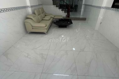 Chính chủ cho thuê nhà 305m2 đường 285 CMT8 - khu Hà Đô Centrosa