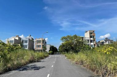 BÁN ĐẤT KĐT CAO XANH HÀ KHÁNH B. DT:375M2,MT:15M,TP.HẠ LONG