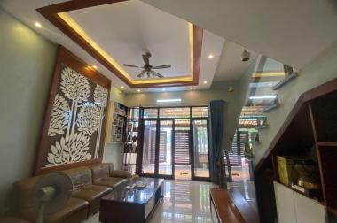 BÁN NHÀ 3 TẦNG KĐT VỰNG ĐÂNG,P.YẾT KIÊU. DT:82.5M2,MT:5.5M ĐẸP !!!