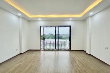 Cần bán nhà Di Trạch sát Ngã Tư Nhổn, 33m2+3 tầng nhà dân xây ở, ngõ nông, giá rẻ nhất thị trường