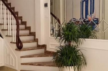 53m Mặt Tiền 4.2m Nhỉnh 12 Tỷ Mặt Phố Võ Chí Công Cầu Giấy. Vỉa Hè Đá Bóng Kinh Doanh Siêu Đỉnh.
