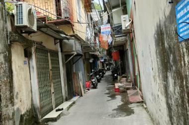 Nhà giảm giá, bán gấp giá rẻ nhà hiếm ful đồ 23m, cấp 4, mặt tiền 3.1m, 640 triệu Trương Định.