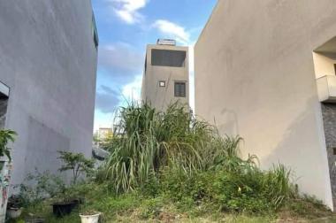 BÁN ĐẤT KĐT PHÂN LÔ SAU CHỢ SATO,P.CAO XANH. DT:69.75M2 ĐẸP !!!