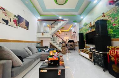 Cần bán nhà Phạm Văn Bạch, hẻm xe hơi, 2 tầng BTCT, 4tỷ55