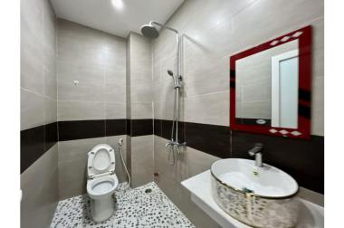 Cần bán nhà Nguyễn Sỹ Sách, Tân Bình, xe hơi đậu trước cửa, tặng nội thất, giá 5tỷ7