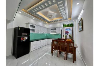 Cần bán nhà Nguyễn Sỹ Sách, Tân Bình, xe hơi đậu trước cửa, tặng nội thất, giá 5tỷ7
