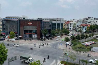Cần bán gấp Chung Cư HC Golden City Đường Hồng Tiến cạnh Bệnh Viện Tâm Anh, 87m2, 3PN, 2VS.