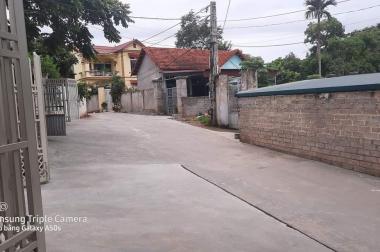 Bán Nhà Thị trấn Hũu Lũng, Lạng Sơn, 500m2, giá: 200 triệu, rộng: 10m, full thổ cư.