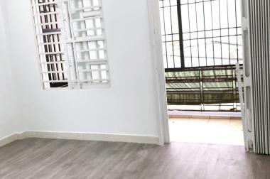 BÁN NHÀ 44M2  2TẦNG CHỈ 7,5 TỶ XE TẢI ĐẬU CỬA  KHU VIP CMT8 P13 Q10