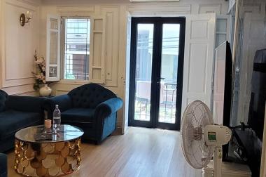 Chính chủ bán nhà Âu Cơ quận Tây Hồ ,ô tô tránh, kinh doanh,lô góc 70m x 5 tầng x 5m mặt tiền x 13.5 tỷ
