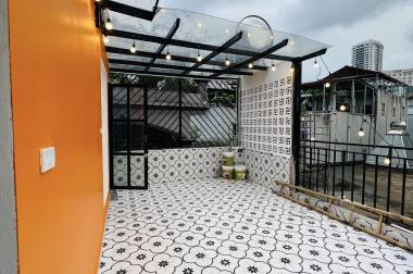 Bán nhà phố Xuân Thủy  quận  Cầu Giấy 40m - 5T giá nhỉnh 5 tỷ.