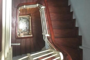 Bán nhà mặt phố Nghĩa Tân kéo dài, vỉa hè rộng, kinh doanh đa nghề giá chỉ 8,x tỷ.