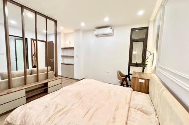 Bán nhà đẹp Ngõ 149 Cự Lộc, gần phố, ô tô qua, kinh doanh, mặt tiền rộng, 55m, 4t, nhỉnh 5 tỷ 
