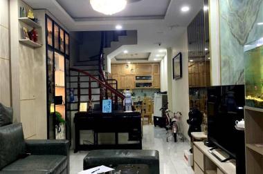 Cần bán nhà Phân Lô , khu vực Thái Hà , ĐĐ , DT 46m x3 Tầng , MT 3,5m  giá 6,5 tỷ