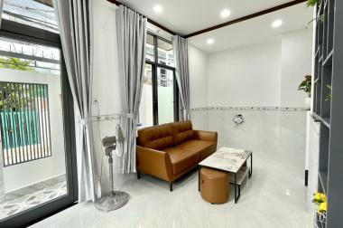 Bán nhà 3 tầng góc 2MT ở Ngọc Hiệp ô tô tận nhà