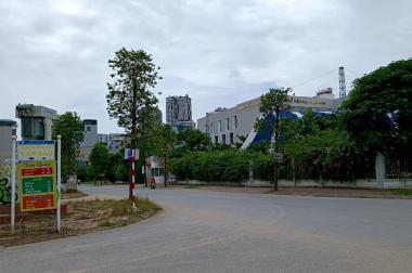 bán nhà SIÊU HIẾM như mơ gần Bưu điện Hà Đông ô tô tải tránh, 5 tầng chỉ 4,3 tỷ 0962780005