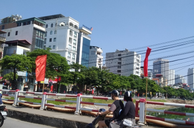 Bán nhà Phố Khương Đình, kinh doanh, ô tô, thang máy, mới đẹp, 106m2X8T, chỉ 41.9 tỷ.