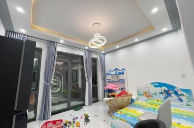 Bán nhà Minh Khai 6T thang máy, lô góc, ô tô tránh, gara, KD, 3 mặt thoáng