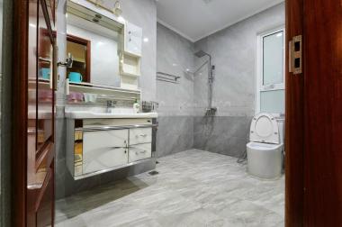 Mặt phố vỉa hè kinh doanh,ô tô dừng đỗ 7 tầng thang máy quận Ba Đình 85m2 x 25 tỷ