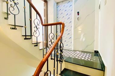 Bán nhà Trần Khát Chân 5t thang máy full nội thất, kd 6 tỷ