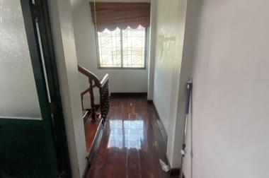 Bán nhà Hoàng Hoa Thám, 33m x 7 tầng, lô góc 2 thoáng, đường ô tô đỗ. Giá 4,7 tỷ