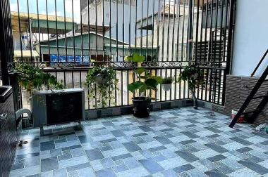BÁN GẤP NHÀ HOÀNG MAI. 46M 5T SAU QH RA MĐ 6 LÀN Ô TÔ. GIẢM CHÀO 550 TRIỆU