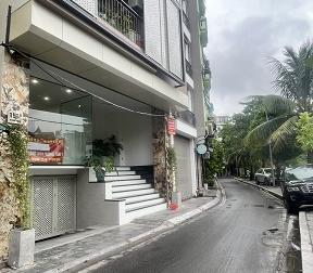 Cho thuê cửa hàng (văn phòng) tầng 1 số 156A Yên Hoa, Q.Tây Hồ; 16tr/th; 0983319698