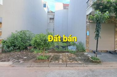 Bán đất phân lô đấu giá Giang Biên, 70m, MT 5m, ô tô, vỉa hè, 7 tỷ 5