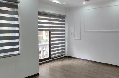 Cần bán nhà 32m2x5T tại Quang Tiến-Nam Từ Liêm, gần Vinhome Đại Mỗ, cách Mỹ Đình 2km. LH 0984672007