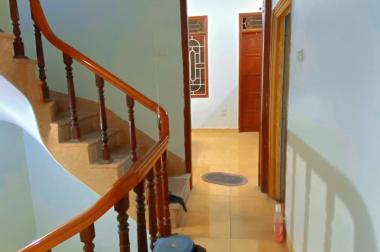 Bán nhà Khúc Thừa Dụ, Cầu Giấy; Gần mặt phố; An sinh đỉnh cao; Nhà đẹp ở ngay; 40m2 x 4 tầng 