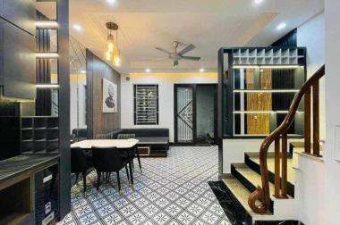 Vũ Trọng Phụng 30m2 5 tầng, mặt tiền 4.5m, giảm chào 200tr còn 4.6 tỷ 