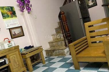 Chính chủ cho thuê phòng 25m2 hoặc cả nhà 3PN ở 278 Tôn Đức Thắng, ĐỐNG ĐA, HN