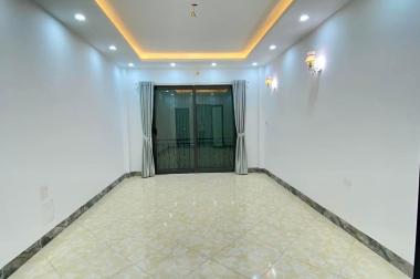  Bán Nhà Minh Khai Dân Xây 48m2x5 tầng, Ngõ Thông, Ô TÔ tránh đỗ gần nhà chỉ 6 tỷ 9.