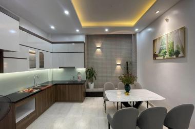 Bán nhà 514 Thuỵ Khuê 46m x 5 tầng, mt: 4m, gần Hồ Tây, gần ô tô, siêu thoáng, giá hợp lý