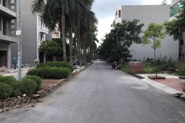 Bán gấp lô đất MT phố Phùng Chí Kiên chỉ 3,6 tỷ