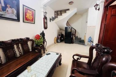 Bán nhà phố Mễ Trì Thượng, 30m², MT3M, dân xây chắc chắn, ô tô đỗ,ở ngay