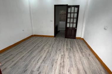 BÁN NHÀ 4 TẦNG 43M2 NỞ HẬU GẦN ÔTÔ, NGÕ PHÂN LÔ THÔNG GẦN PHỐ VƯƠNG THỪA VŨ, CHỈ HƠN 5 TỶ.