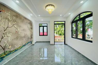 Bán nhà 646 Quang Trung, DT 4x17m, 1 trệt 3 lầu, giá chỉ 18 tỷ