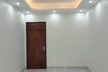 Kiến Hưng, Hà Đông nhà 4 tầng 35m2, vuông vắn. Cách đường ô tô đỗ 20m, 3 phòng ngủ. Giá: 6 tỷ