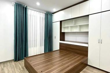 Giá Tốt. Bán Nhà Ngô Gia Tự Thông Sang Hoa Lâm, Long Biên 42m2, 5T, giá 4,08 tỷ 