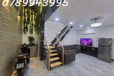 Bán nhà lê hồng phong, quận 10, 34m2, 3 lầu, 3pn, nhà mới chủ tặng nội thất, giá 4tỷ35