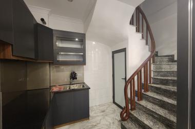 Cần Bán nhà Phố Hoàng Ngân gần ô tô 40m 4Tg MT 3,8m hơn 4 tỷ LHCC.