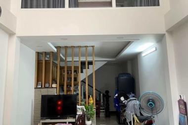 25m2 Nguyễn Sỹ Sách, HXH đỗ cổng, hoàn công đủ, không quy hoạch, 2 tỷ nhỉnh